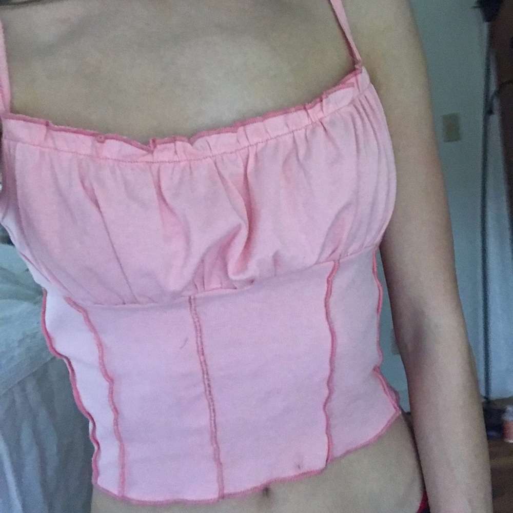 Pink ruffle tank - Picture 1 of 3